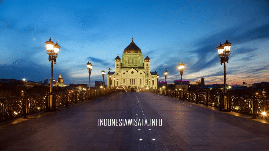 Katedral Kristus Sang Juru Selamat